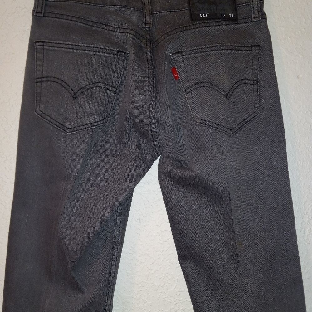 LEVI STRAUSS & CO 511 ORIGINAL RIVETED JEANS - Picture 6 of 9